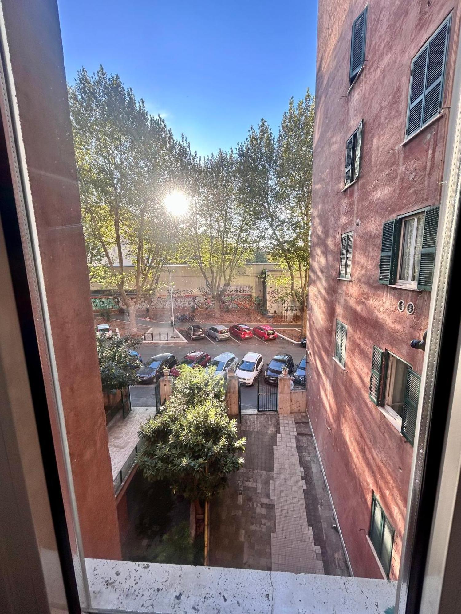 2Br Flat By Metro - 6Min To Colosseo - Full Kitchen - Wi-Fi - A-C Ferienhaus Rom